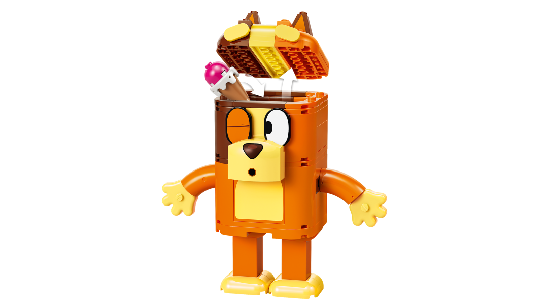11217 | LEGO® Bluey Brick-Built Bluey Family