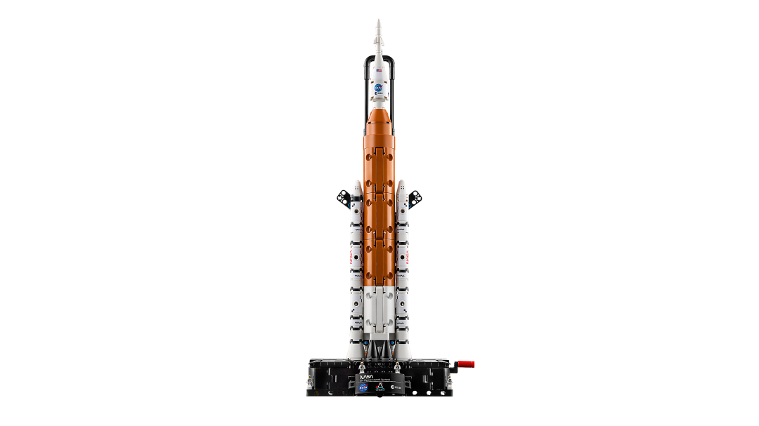 42221 | LEGO® Technic NASA Artemis Space Launch System Rocket