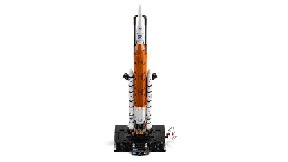 42221 | LEGO® Technic NASA Artemis Space Launch System Rocket