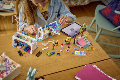 42687 | LEGO® Friends Liann's Family House
