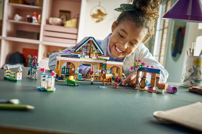 42688 | LEGO® Friends Horse Stable and Riding Academy