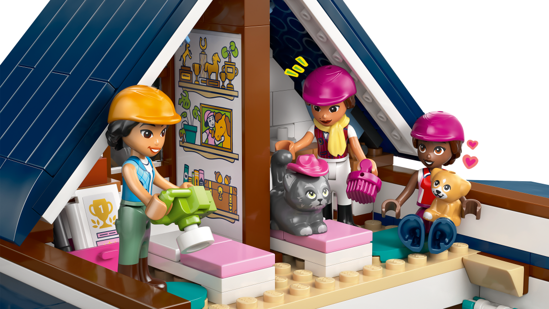 42688 | LEGO® Friends Horse Stable and Riding Academy