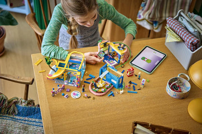 42689 | LEGO® Friends Heartlake City Friends Club House