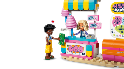 42700 | LEGO® Friends Candy & Cupcake Ferris Wheel