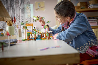 42701 | LEGO® Friends Koala Habitat & Care Center