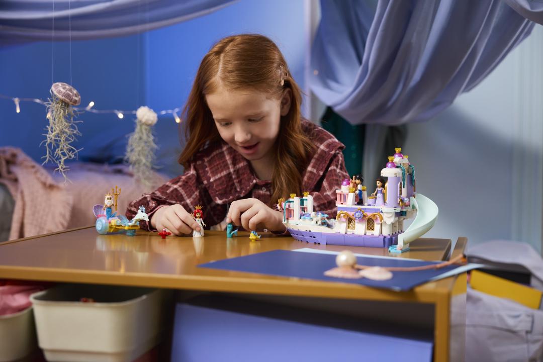 43299 | LEGO® Disney™ Ariel's Royal Wedding Boat