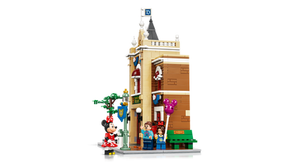 43302 | LEGO® Disney™ Main Street, U.S.A.