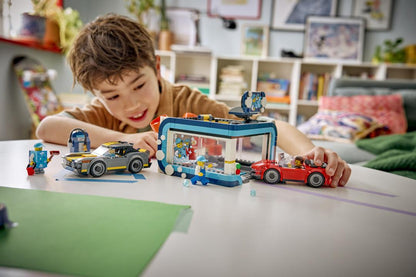 60497 | LEGO® City Drive-Through Car Wash