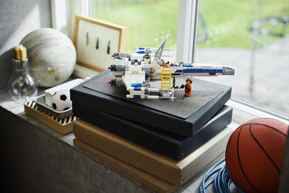 75460 | LEGO® Star Wars™ New Republic X-Wing Starfighter™