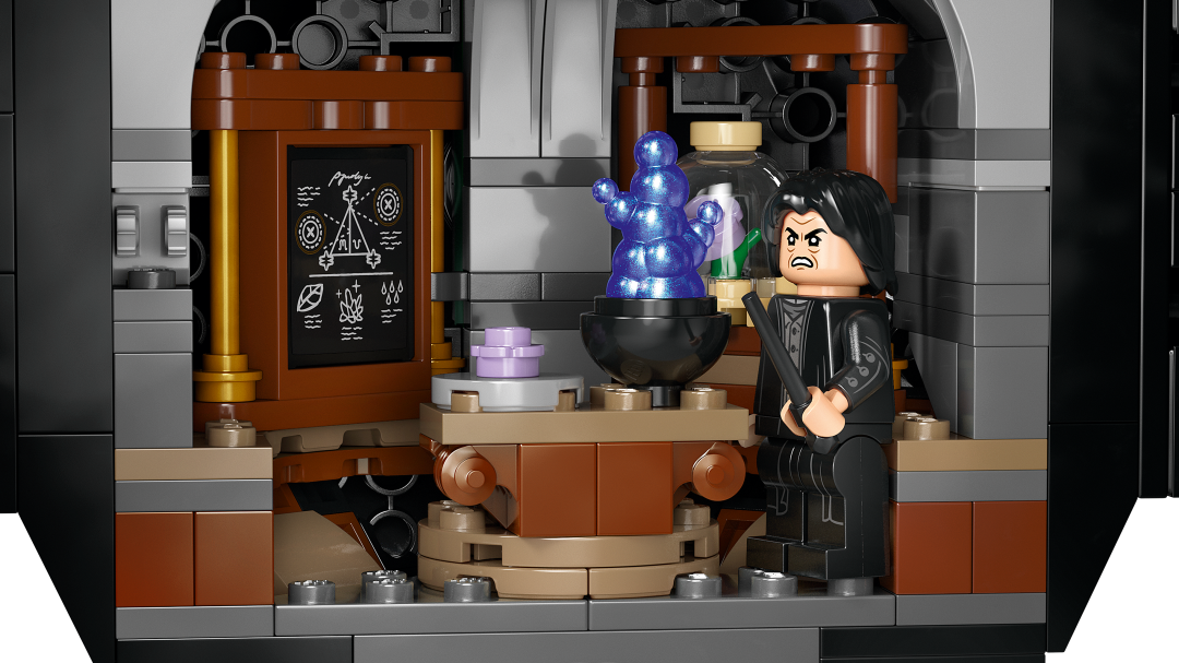 76464 | LEGO® Harry Potter™ Cauldron: Secret Potions Classroom
