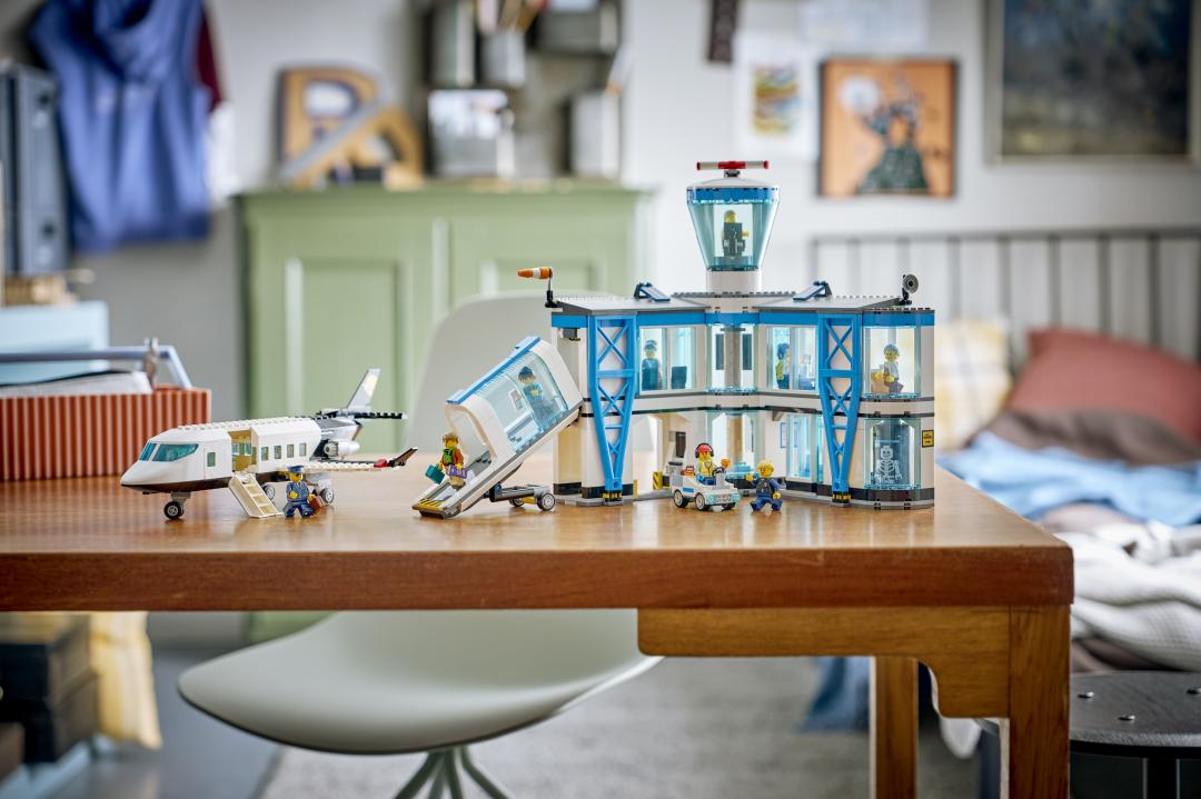 60502 | LEGO® City Airport with Airplane