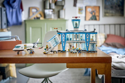 60502 | LEGO® City Airport with Airplane