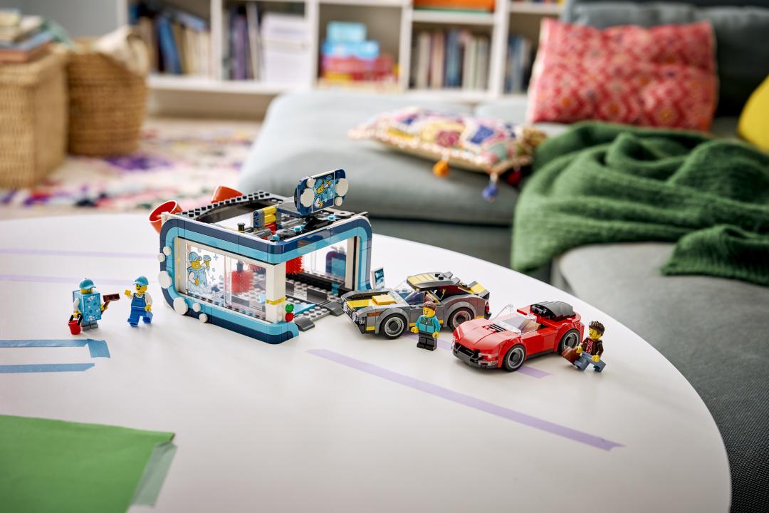 60497 | LEGO® City Drive-Through Car Wash