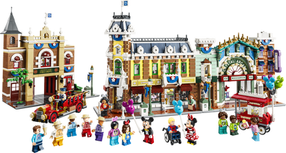 43302 | LEGO® Disney™ Main Street, U.S.A.