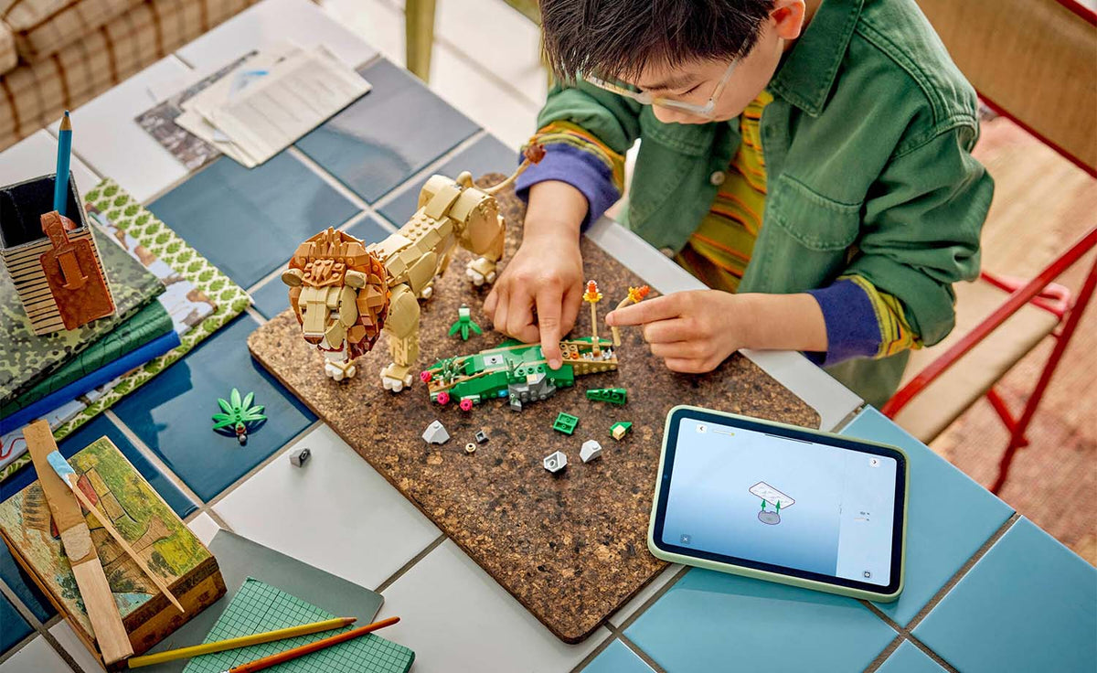 31386 | LEGO® Creator 3-in-1 Wild Animals: Majestic Lion