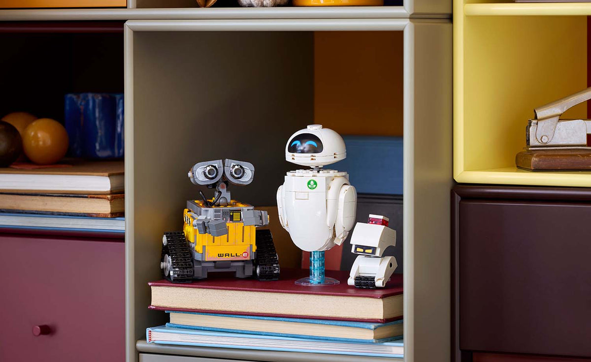 43279 | LEGO® Disney™ WALL-E and EVE
