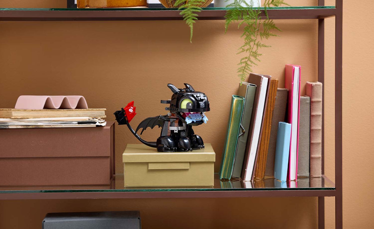 10375 | LEGO® ICONS™ How to Train Your Dragon: Toothless