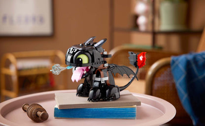 10375 | LEGO® ICONS™ How to Train Your Dragon: Toothless