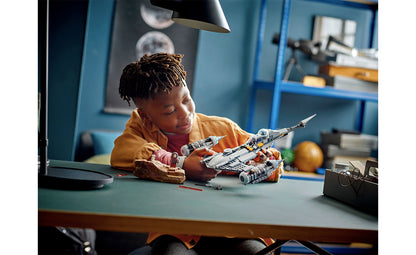 75325 | LEGO® Star Wars™ The Mandalorian's N-1 Starfighter™