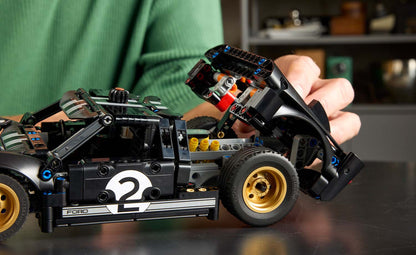 42223 | LEGO® Technic 1966 Ford GT40 MKII Race Car