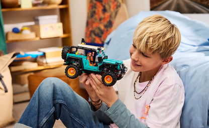42227 | LEGO® Technic Jeep® Wrangler Rubicon SUV