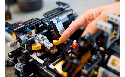 42172 | LEGO® Technic McLaren P1™
