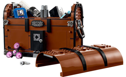 76785 | LEGO® Wednesday Thing's Apartment